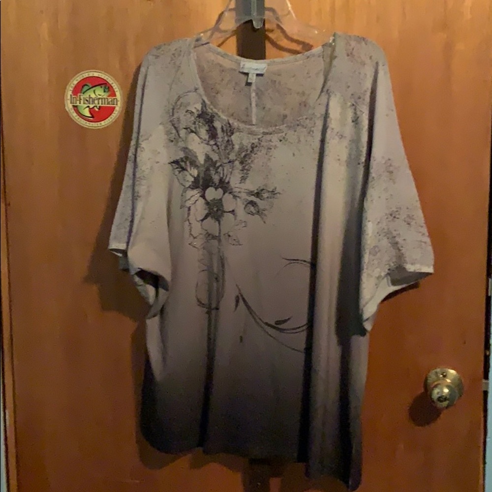 Pretty blouse brown worn gently